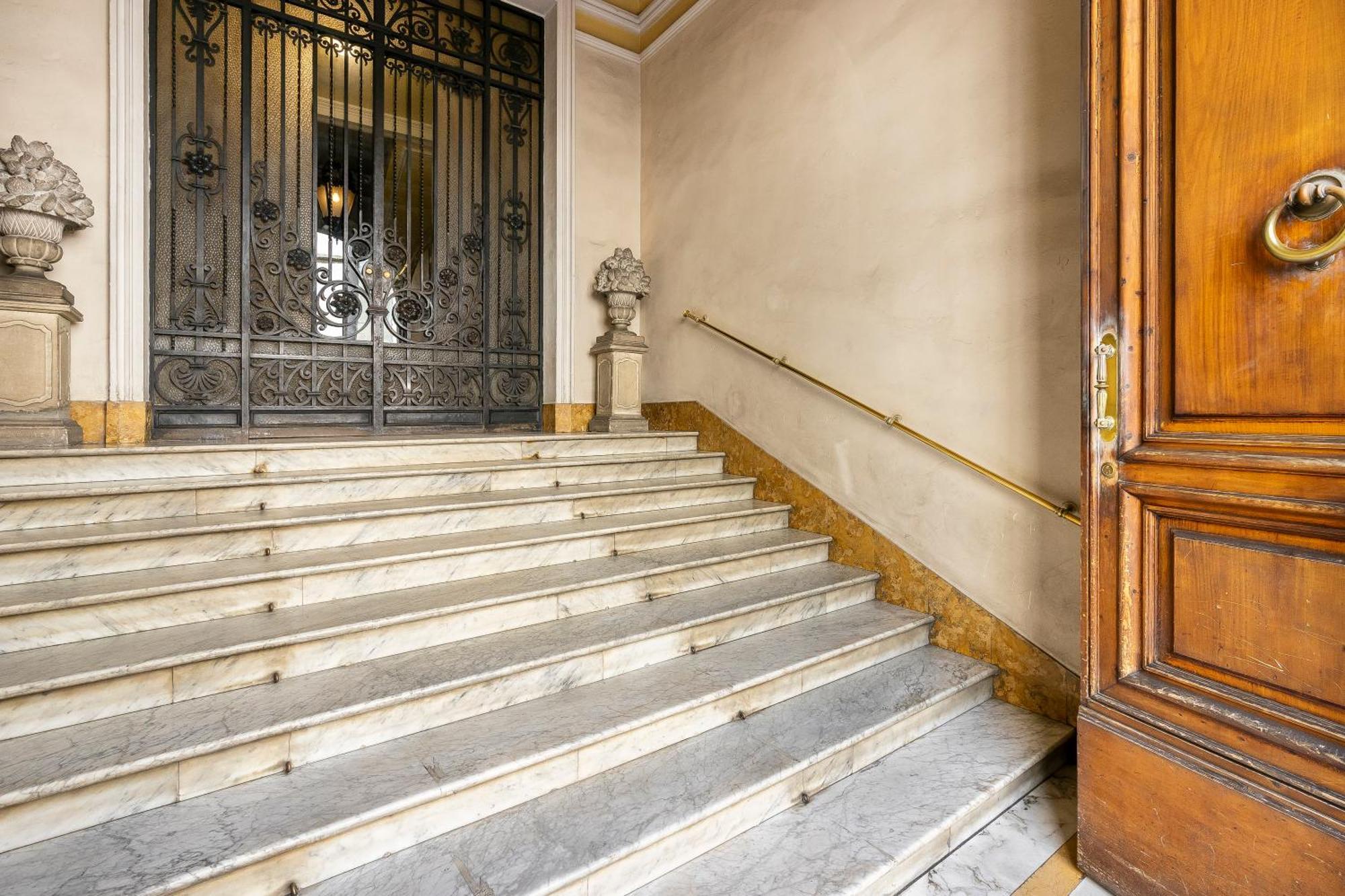 San Marco White Appartamento Luxury Con Garage Su Richiesta Florence Luaran gambar